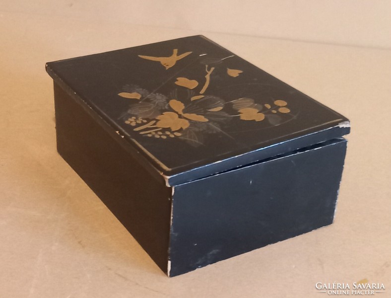 Inlaid wooden box negotiable