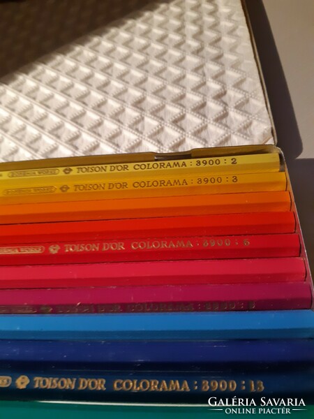 Toison d'or colorama colored pencils