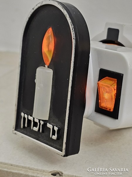 Strange jewish light