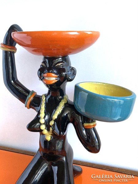 Komlós art deco kerámia - tálat tartó afrikai nő - szobor, asztaldísz
