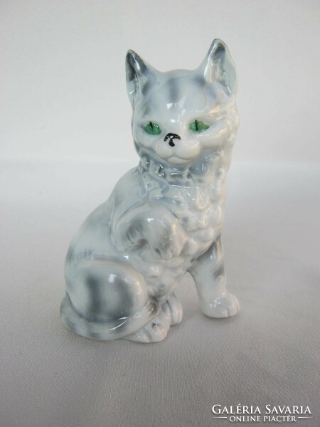 Porcelán macska cirmos cica