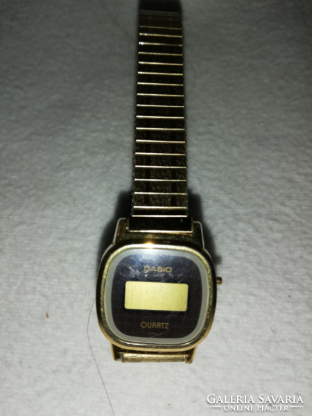 Retro Casio Quartz Japan női karóra