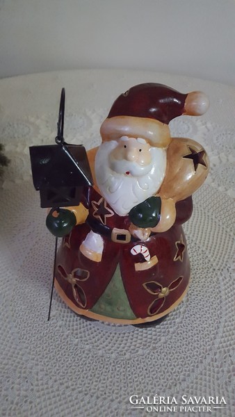 Santa Claus candle holder with lantern