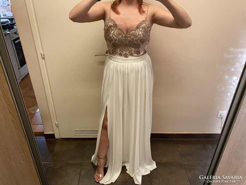 Bridal/casual wear
