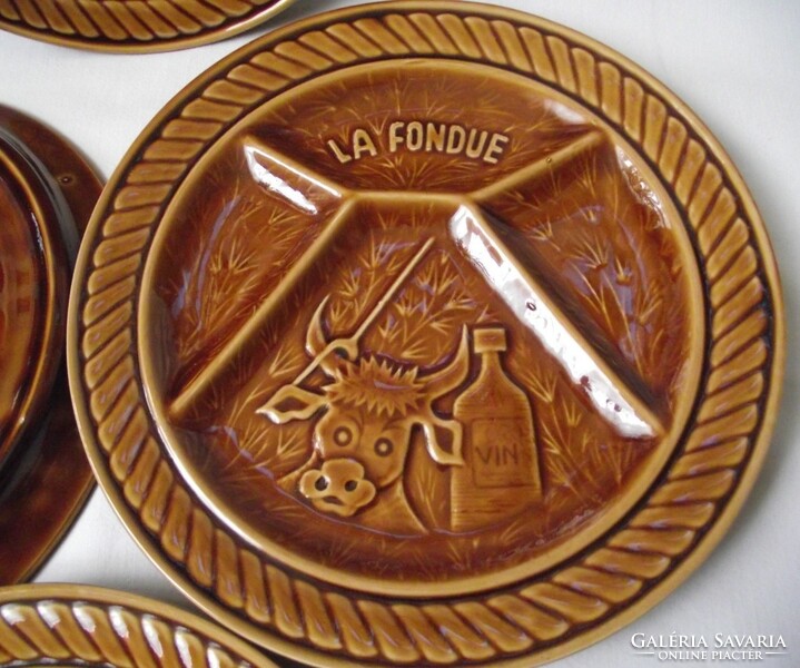 Sarreguemines fondue mártogatós tányér 4db,boci mintás majolika étkészlet,grillezéshez