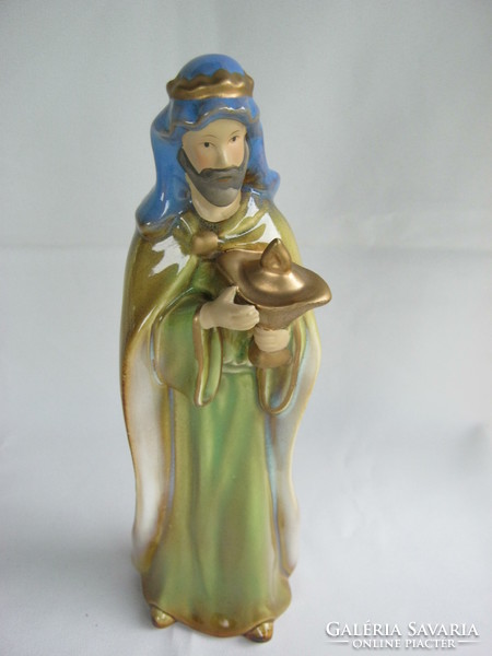 Betlehemi király porcelán figura 26 cm