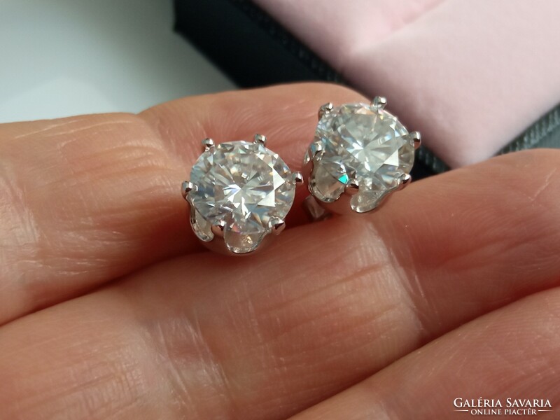 Moissanit gyémánt 925 ezüst fülbevaló 3ct-3 ct 9 mm