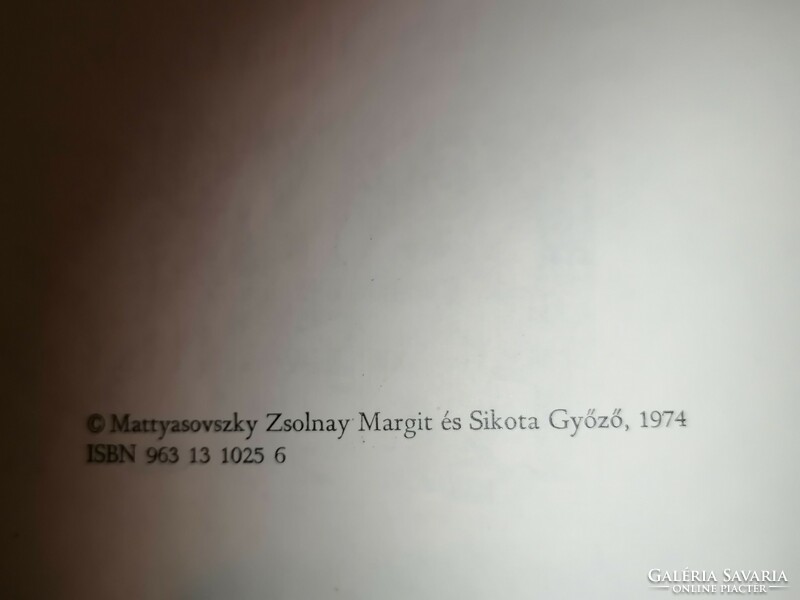 Dr. Sikota winner, Teréz Zsolnay, Margit Zsolnay: Zsolnay is the story of the factory and the family. 1863-1973.