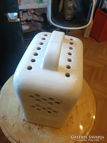 Art deco porcelain heater