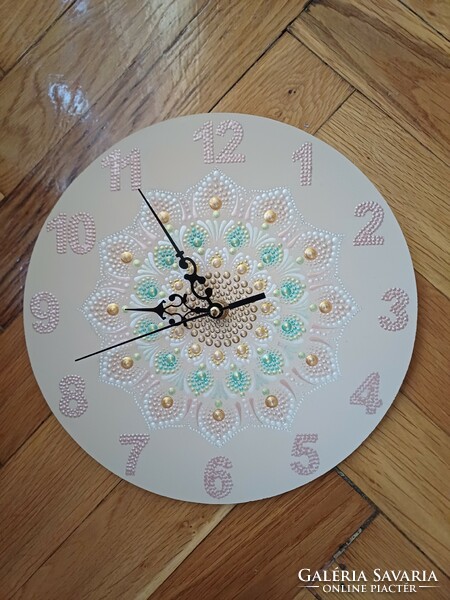 New! Wall clock with beige mandala decoration, hand painted, 25 cm