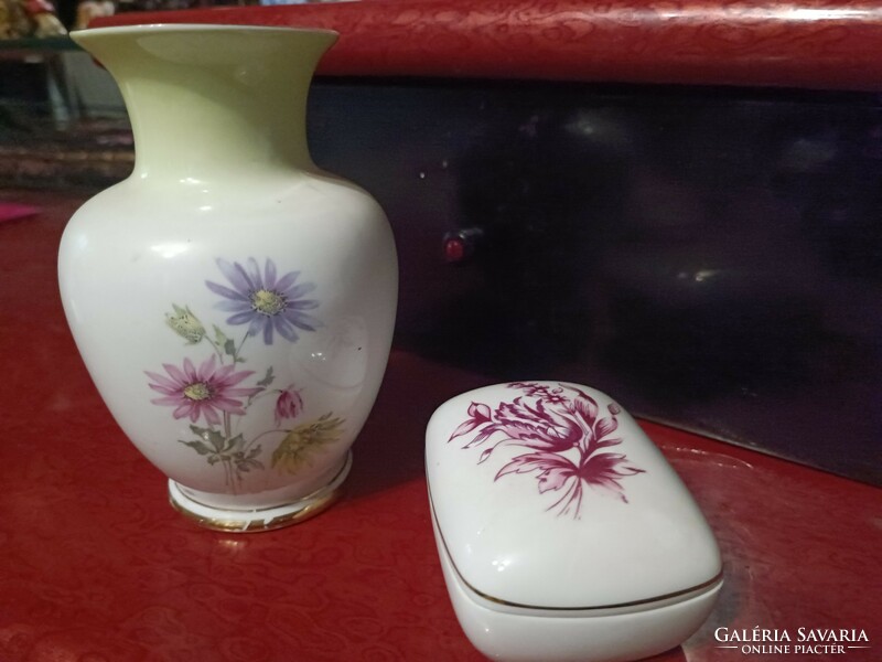 Hollóházi bonbonier és váza
