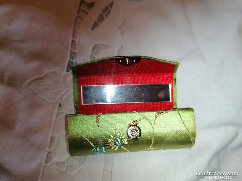 Mirrored silk-coated lipstick holder