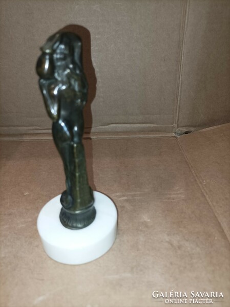 Art Nouveau bronze female nude statue, 16 cm high