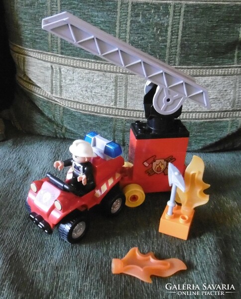 Fire truck with crane duplo