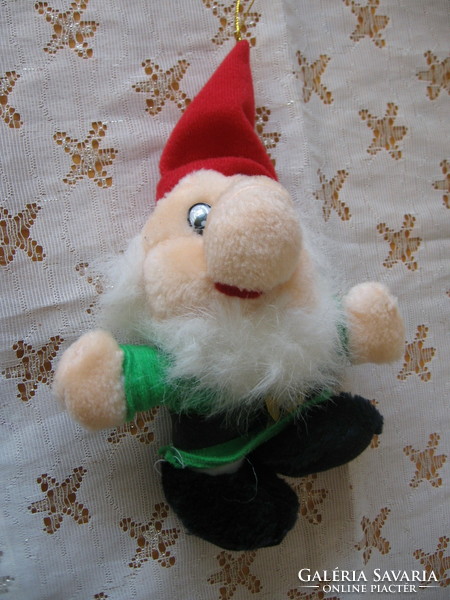 Retro dwarf, elf happy disney snow white