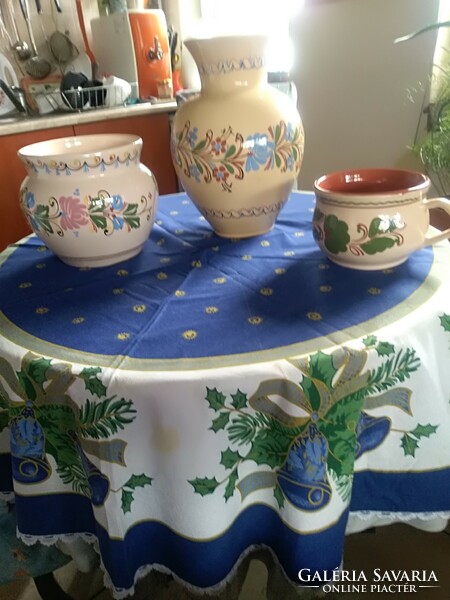 3 large, showy, bay, Vásárhely painted-glazed ceramics with folk floral pattern decor