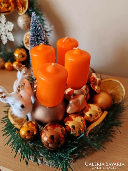Advent wreath and knocker set