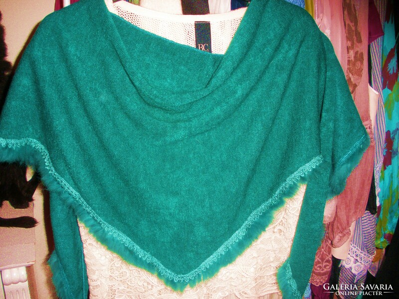 Turquoise, fur-edged scarf, shawl