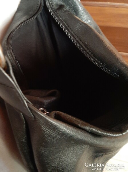Large packable black leather bag with brown shoulder strap!