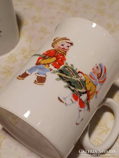 3 Czech Christmas tea mugs