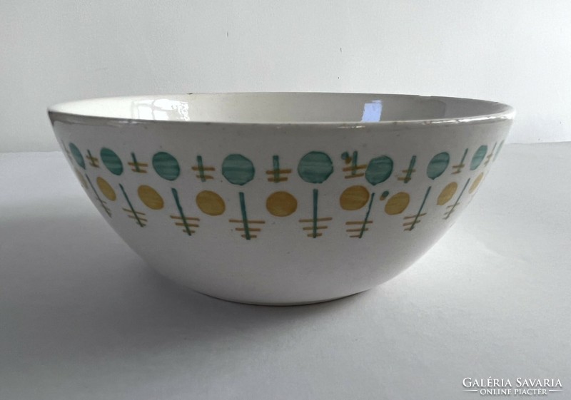 Old, vintage Kispest granite (cs.K.Gy) bowl, offering a rare, special pattern