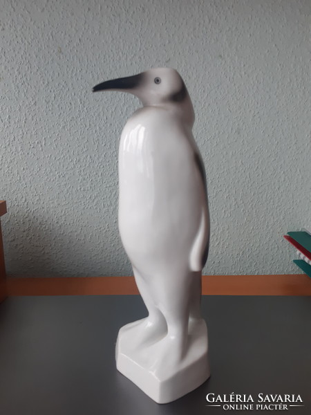 Ravenclaw penguin.