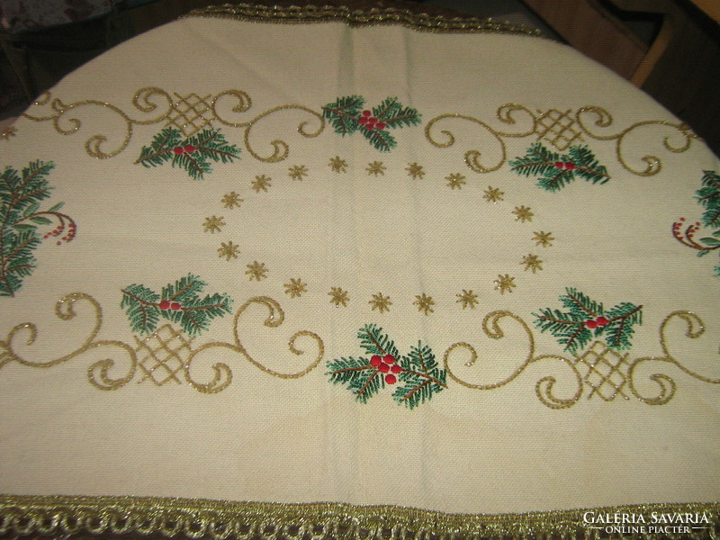 A gorgeous Christmas hand-embroidered gold lace edge woven tablecloth runner
