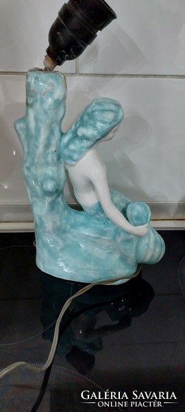 Art deco ceramic figural bedside lamps in a pair