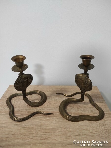 Antique bronze cobra candle holder