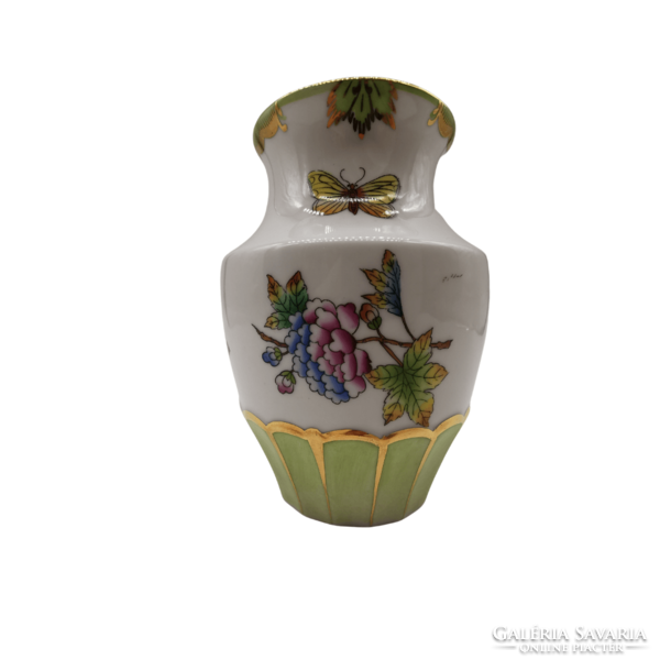 Herend Victoria patterned vase m01478