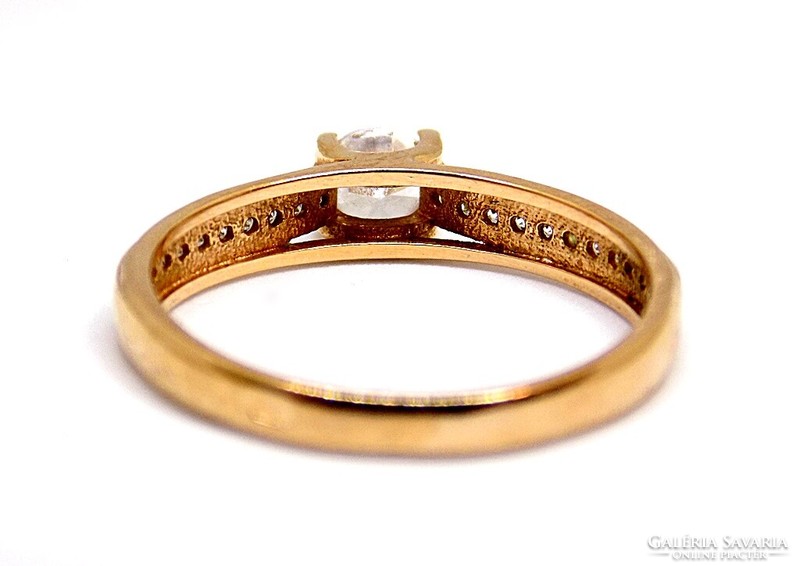 Köves szoliter arany gyűrű (ZAL-Au121077)