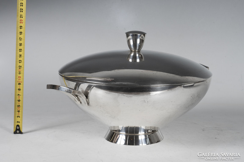 Silver bowl with lid