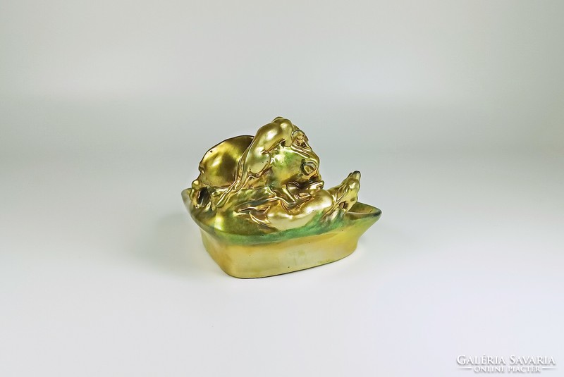 Zsolnay, green eosin glazed porcelain business card holder with a hunting scene, flawless! (B153)