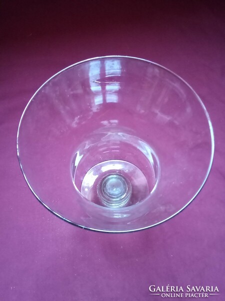 Glass goblet, glass base storage for Christmas, New Year's Eve celebrations