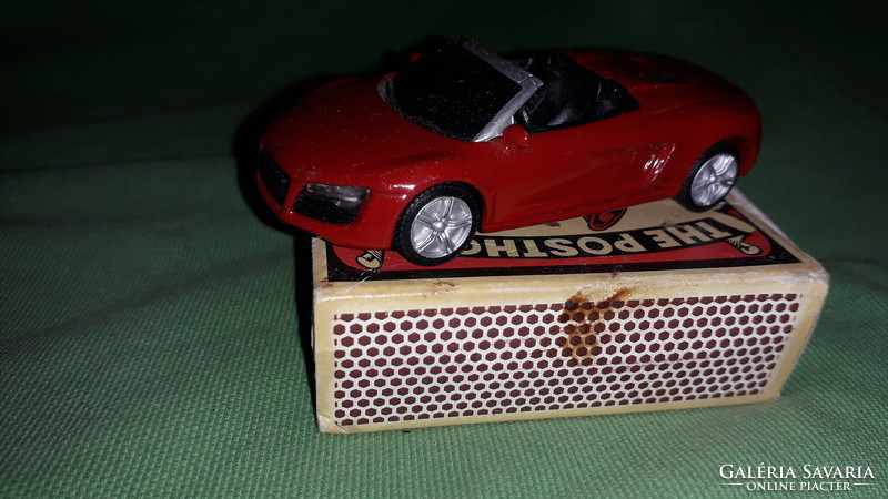 Siku - audi r8 spyder metal small car model car according to the pictures