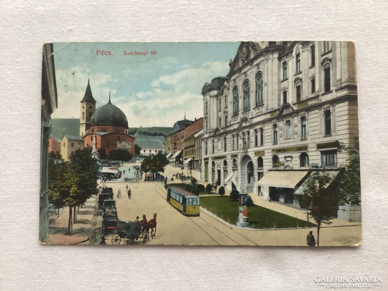 Pécs .
