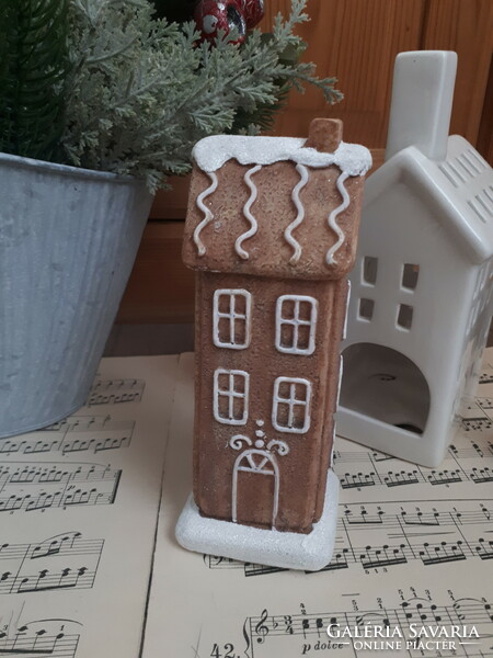 A gingerbread-like ice house