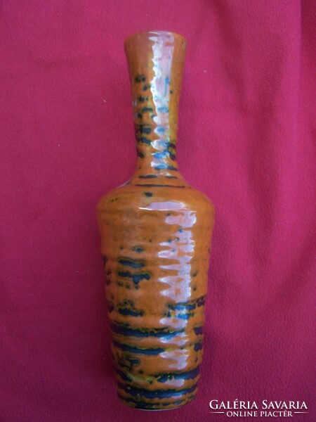 Gorka Géza hosszúnyakú váza , 32,5 cm , szép állapot , nem restaurált ,  ritkán látható forma