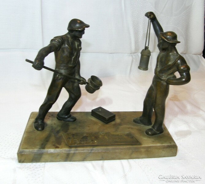 Pair of bronze statues on a marble base - 3.36 kg - 1949s'