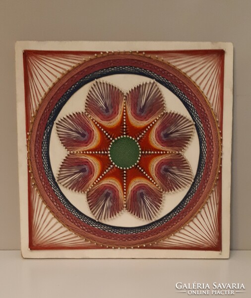 Kézimunka mandala falikép falidísz 35 x 35 cm