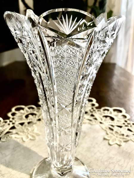 Graceful crystal vase