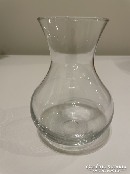 Kicsi üveg váza