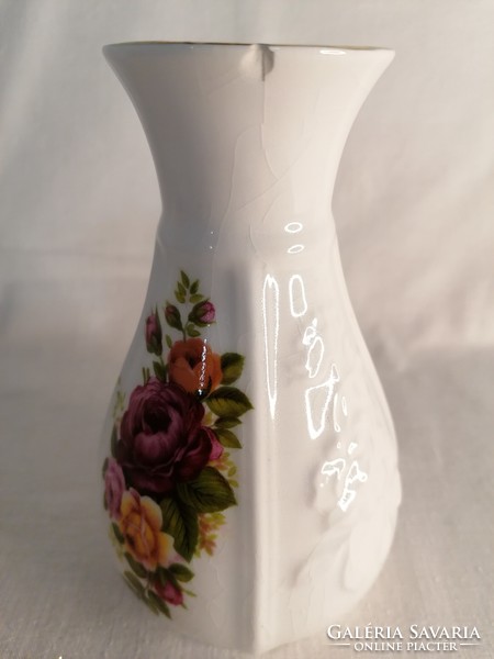 Norcroft fine bone china England, vase