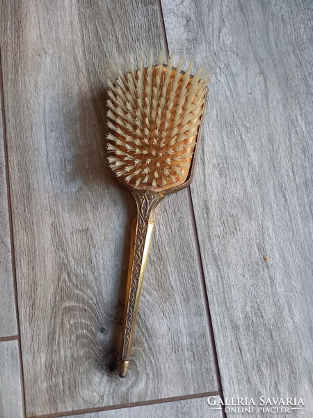 Beautiful old brush with copper frame (25.8x8.2x3.5 cm)