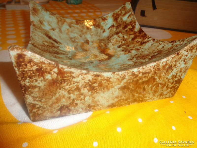 Zsolnay pyrogranite bowl, 16 x 16 x 7 cm