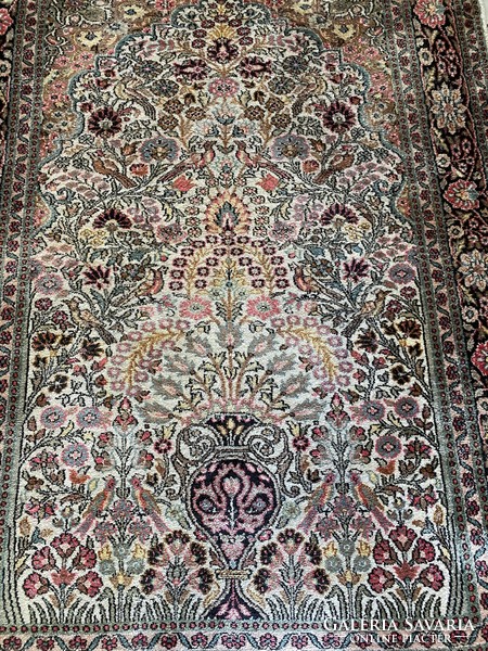 Hand-knotted tree of life silk carpet 125x180