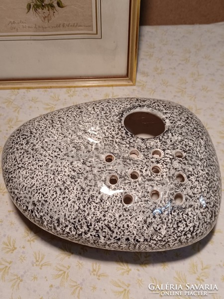 Industrial ceramic ikebana flower holder