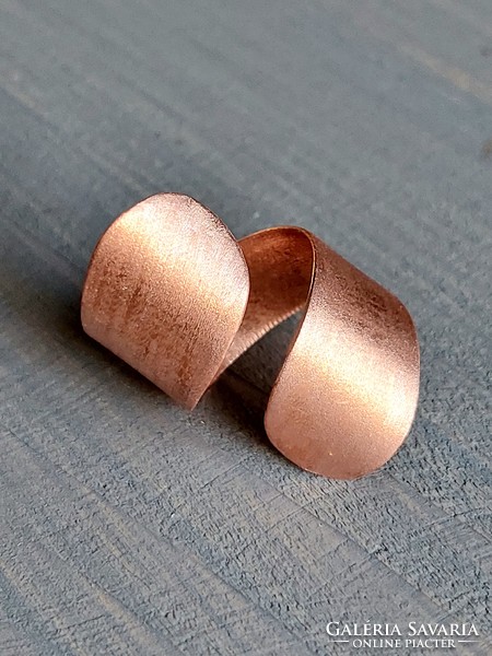 Shiny red copper ring