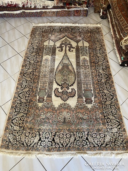 Hand-knotted tree of life silk carpet 125x210