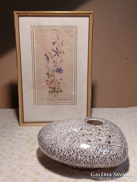 Industrial ceramic ikebana flower holder